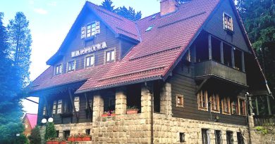 Widok rezydencji Karpatka w Karpaczu